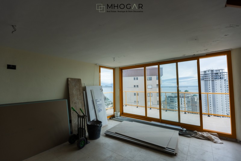 Calpe - Duplex Penthouse with Stunning Panoramic Views!